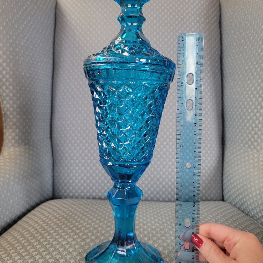 Vintage Indiana Glass Blue Diamond Point Apothecary Jar - Picture 6 of 7